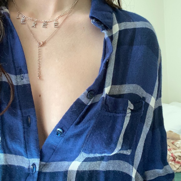 Plaid button-down top / flannel - Picture 2 of 4